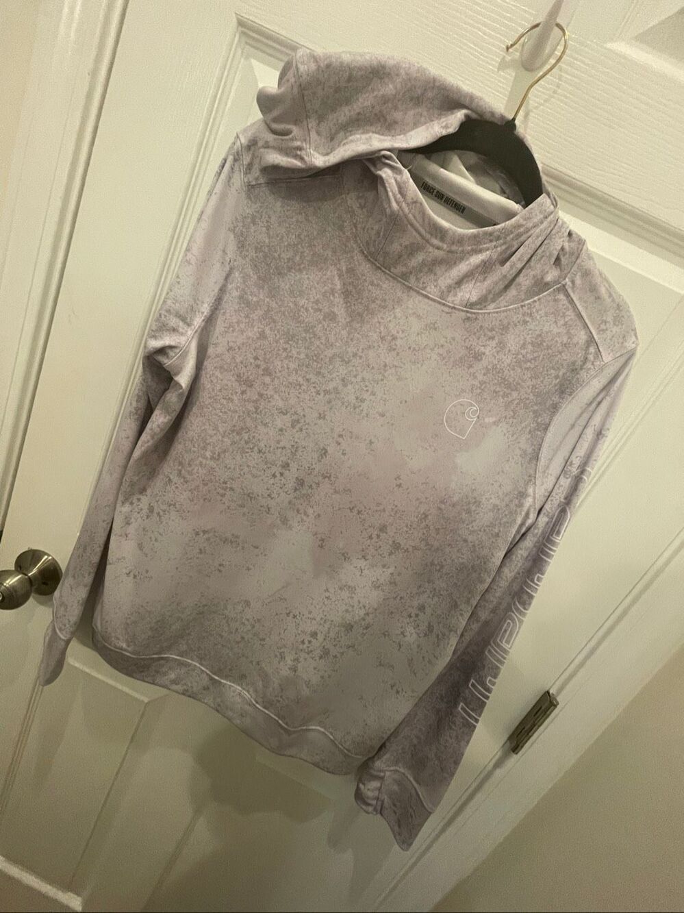 Carhartt women’s long sleeve sun defense hoodie NWOT size large purple
